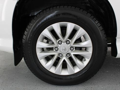 Used 2014 Lexus GX 460 w/ Premium Package AWD/4WD image 88