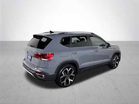 Used 2022 Volkswagen Taos SEL AWD/4WD image 6