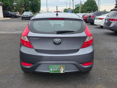 Used 2017 Hyundai Accent SE FWD image 6
