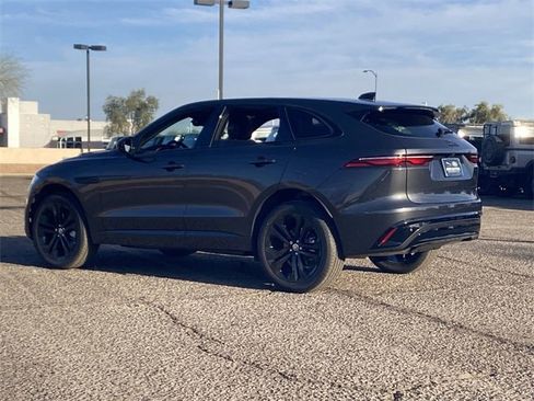 New 2025 Jaguar F-PACE R-Dynamic S image 19
