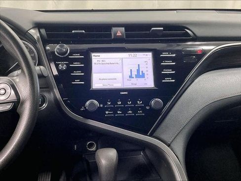 Used 2020 Toyota Camry LE w/ Convenience Package image 18