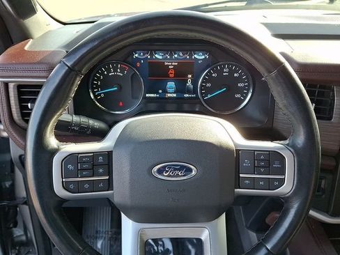 Used 2023 Ford Expedition Max Limited image 24