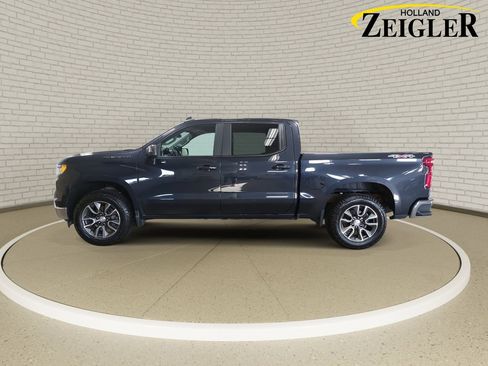 Used 2022 Chevrolet Silverado 1500 LT image 8