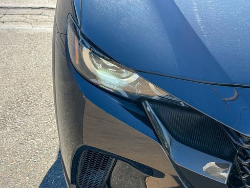 Used 2025 MAZDA CX-50 AWD 2.5 Hybrid w/ Premium Pkg image 4