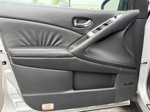 Used 2010 Nissan Murano SL w/ Leather Pkg AWD/4WD image 41
