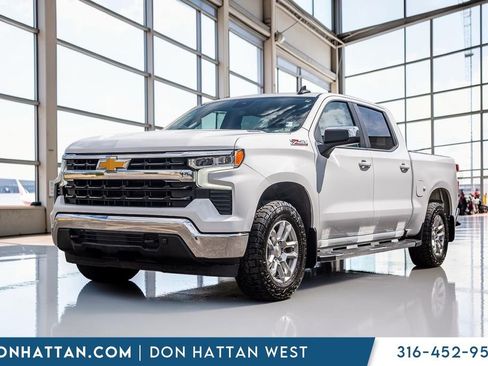 Used 2022 Chevrolet Silverado 1500 LT w/ Diesel Off-Road Package AWD/4WD image 1