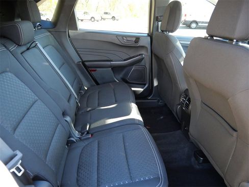 Certified 2025 Ford Escape Active w/ Cold Weather Package image 9