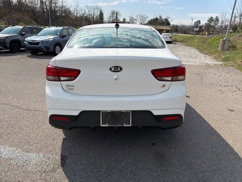 Used 2018 Kia Rio S image 10
