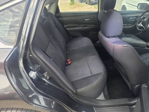 Used 2017 Nissan Altima 2.5 S w/ Power Driver Seat Package FWD image 12