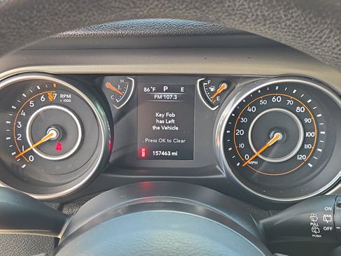 Used 2018 Jeep Wrangler Unlimited Sport AWD/4WD image 29