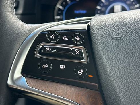 Used 2019 Cadillac Escalade Luxury AWD/4WD image 38