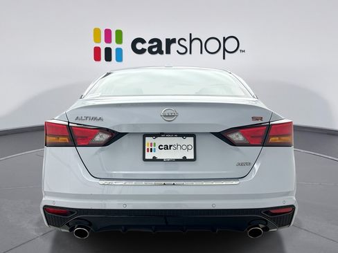 Used 2023 Nissan Altima 2.5 SR AWD/4WD image 4
