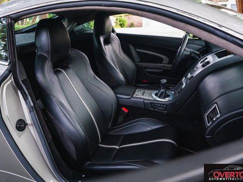 Used 2017 Aston Martin V12 Vantage S image 31