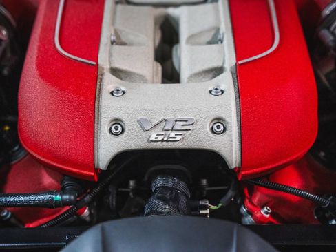Used 2021 Ferrari 812 GTS RWD image 85