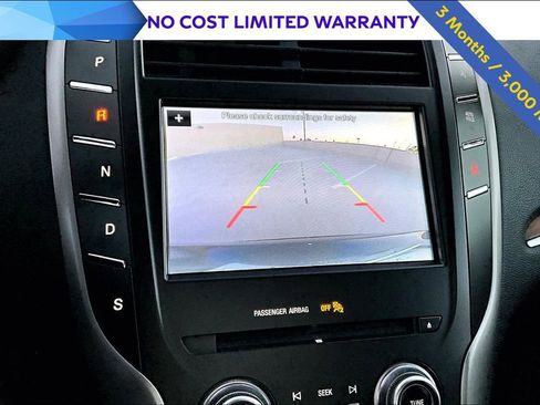 Used 2019 Lincoln MKC Select image 21