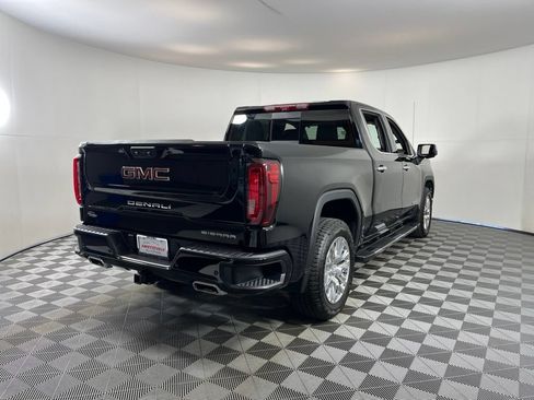 Used 2026 GMC Sierra 1500 Denali w/ Technology Package AWD/4WD image 5