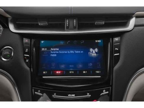 Used 2015 Cadillac XTS image 12