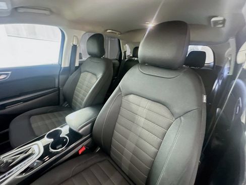 Used 2018 Ford Edge SEL AWD/4WD image 19