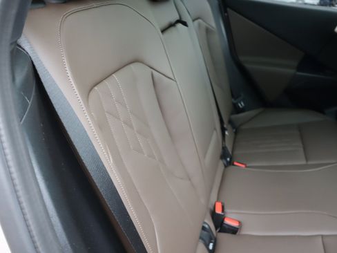 Used 2025 BMW X3 xDrive30i w/ Premium Package AWD/4WD image 25