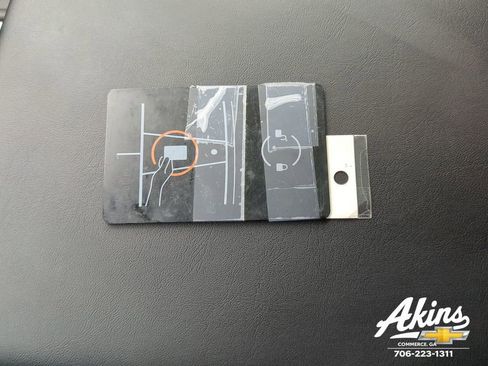 Used 2023 Tesla Model Y Long Range image 28