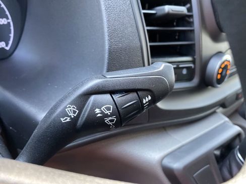 New 2025 Ford Transit 150 Low Roof image 18