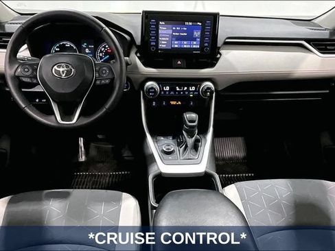 Used 2022 Toyota RAV4 XLE w/ Convenience Package AWD/4WD image 10