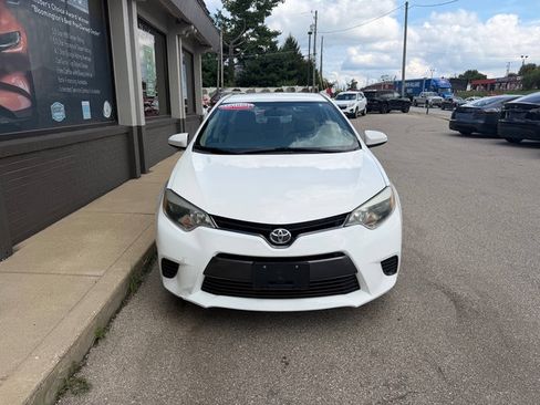 Used 2016 Toyota Corolla LE FWD image 8