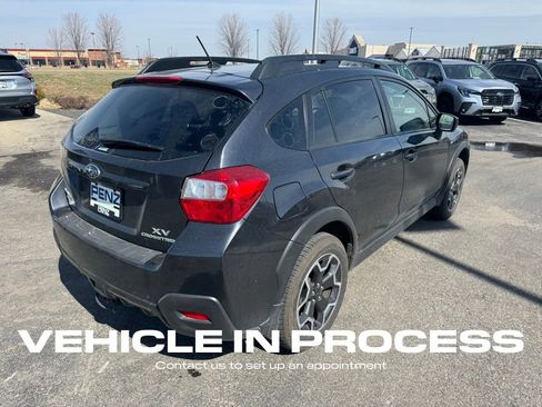 Used 2015 Subaru Crosstrek 2.0i Premium w/ Moonroof Package image 3