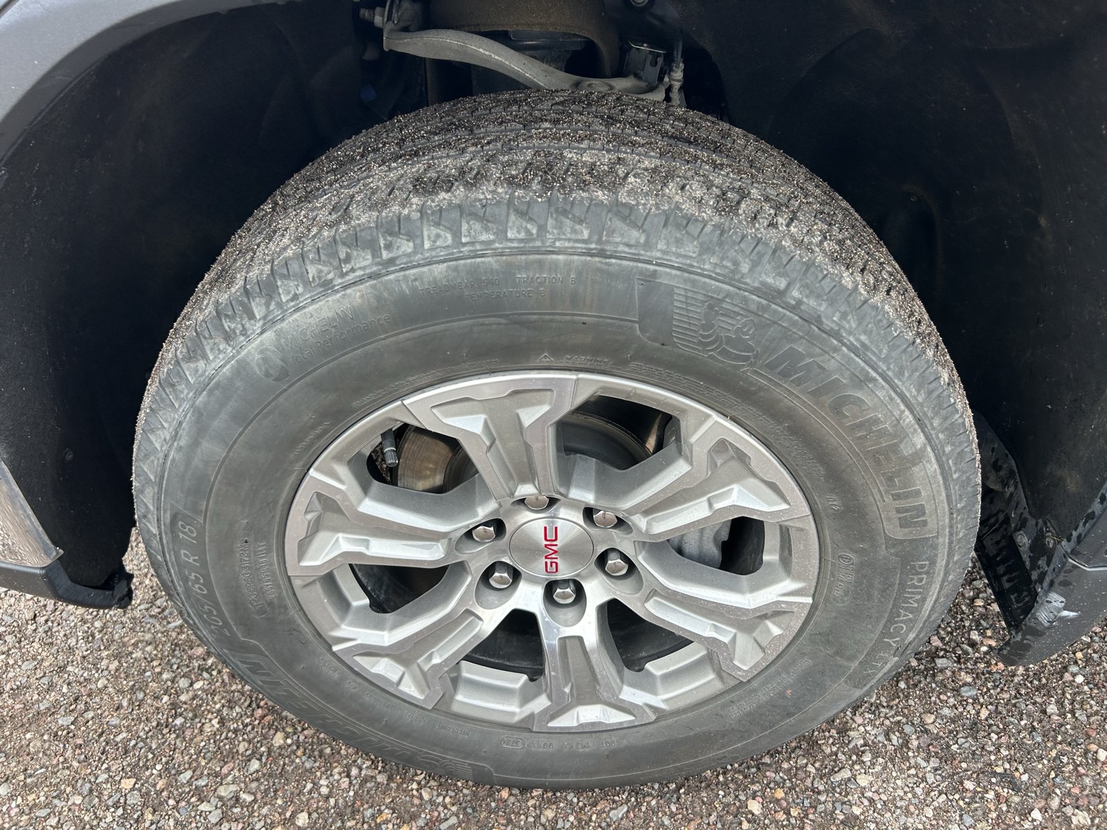 Used 2025 GMC Sierra 1500 SLT RWD image 9