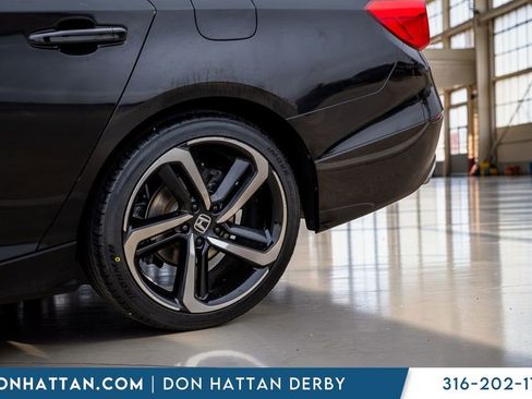 Used 2021 Honda Accord Sport Special Edition image 32