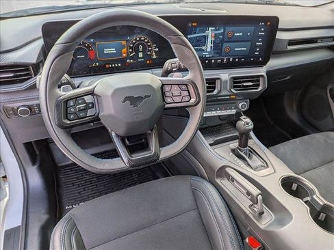 Used 2024 Ford Mustang Dark Horse image 11