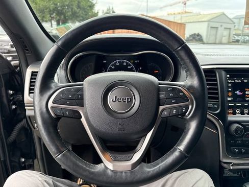 Used 2018 Jeep Grand Cherokee High Altitude image 20