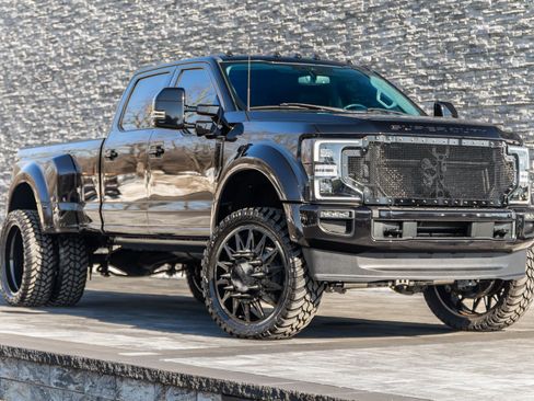 Used 2022 Ford F450 Limited w/ FX4 Off-Road Package image 1