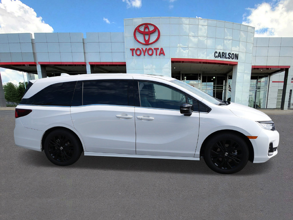 Used 2026 Honda Odyssey Sport-L image 4