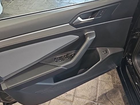 New 2026 Volkswagen Jetta SE image 25