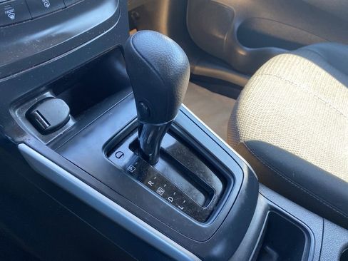 Used 2018 Nissan Sentra S FWD image 17