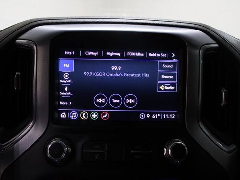 Used 2021 GMC Sierra 1500 SLT image 3