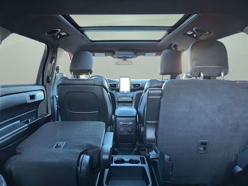 Used 2020 Ford Explorer ST w/ ST Street Pack image 25