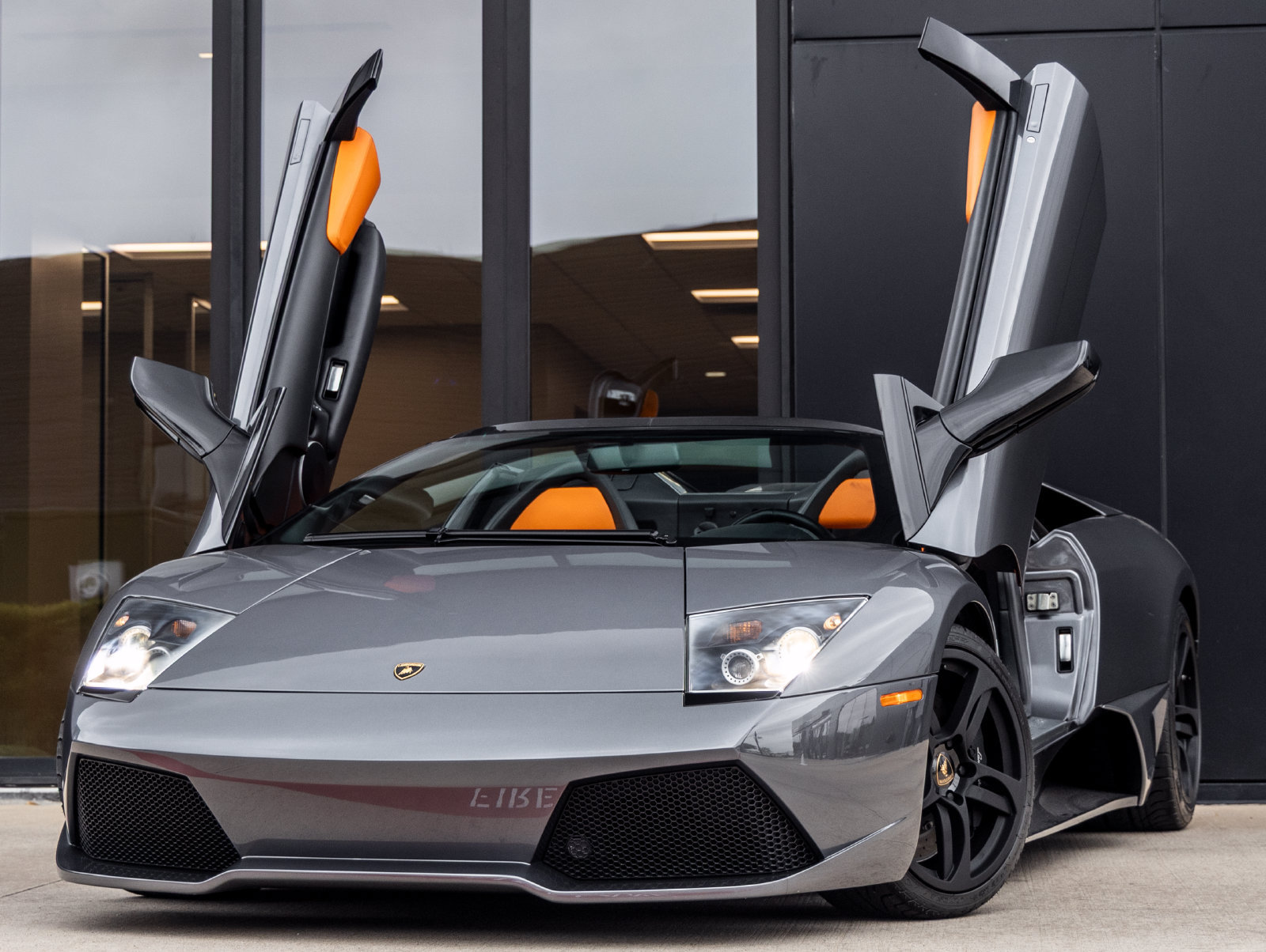 Used 2008 Lamborghini Murcielago LP 640 AWD/4WD image 2