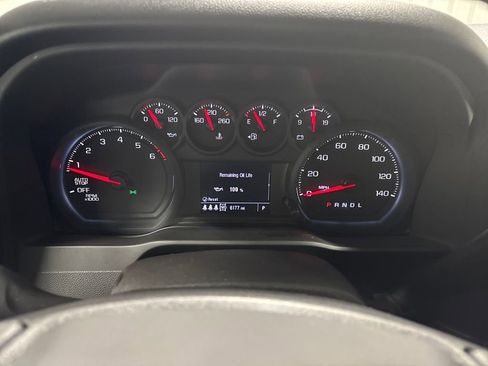 Used 2025 Chevrolet Silverado 1500 Custom image 19