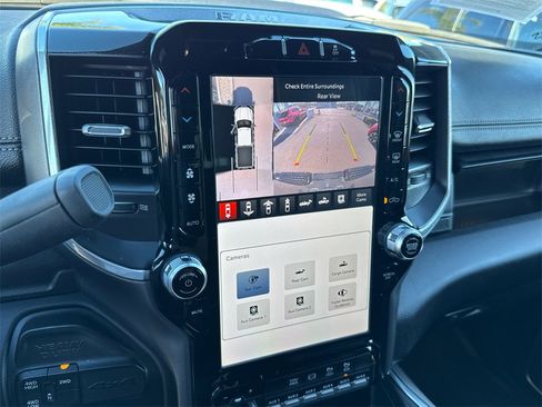 Used 2023 RAM 2500 Laramie w/ Night Edition image 28