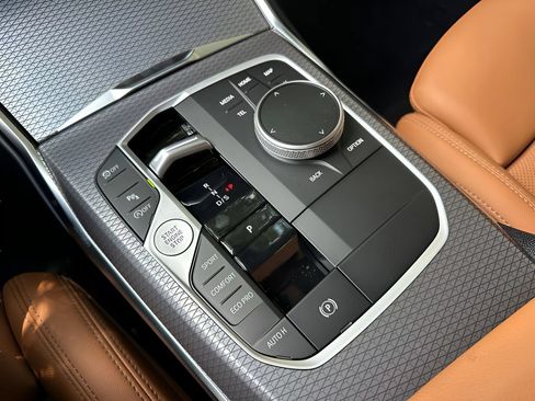New 2026 BMW 330i Sedan w/ Premium Package RWD image 19