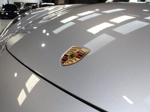 Used 2022 Porsche Panamera GTS AWD/4WD image 7