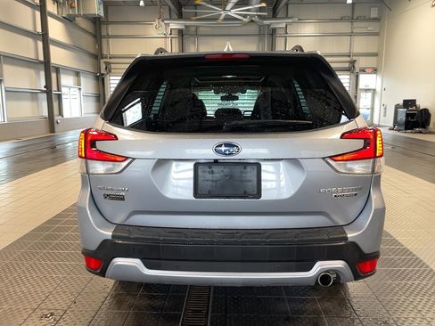 Used 2021 Subaru Forester Touring image 23