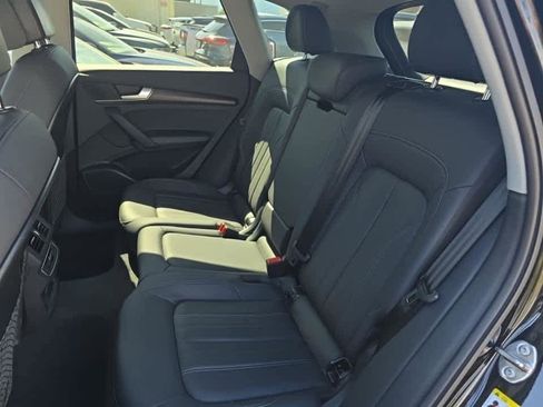 Used 2023 Audi Q5 2.0T Premium Plus w/ Premium Plus Package image 11