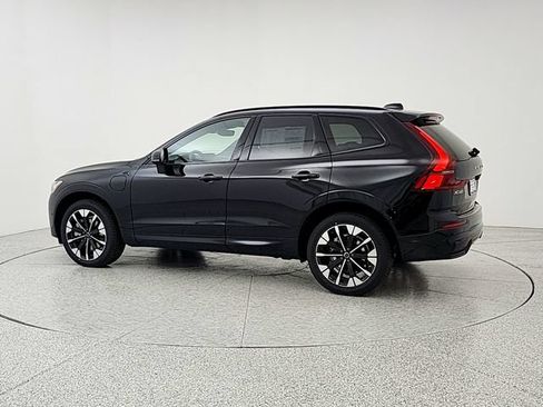 New 2026 Volvo XC60 T8 Plus w/ Protection Package Premier AWD/4WD image 7