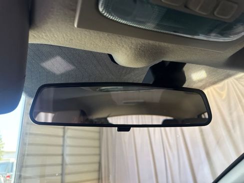 Used 2016 Ford Fiesta SE FWD image 25