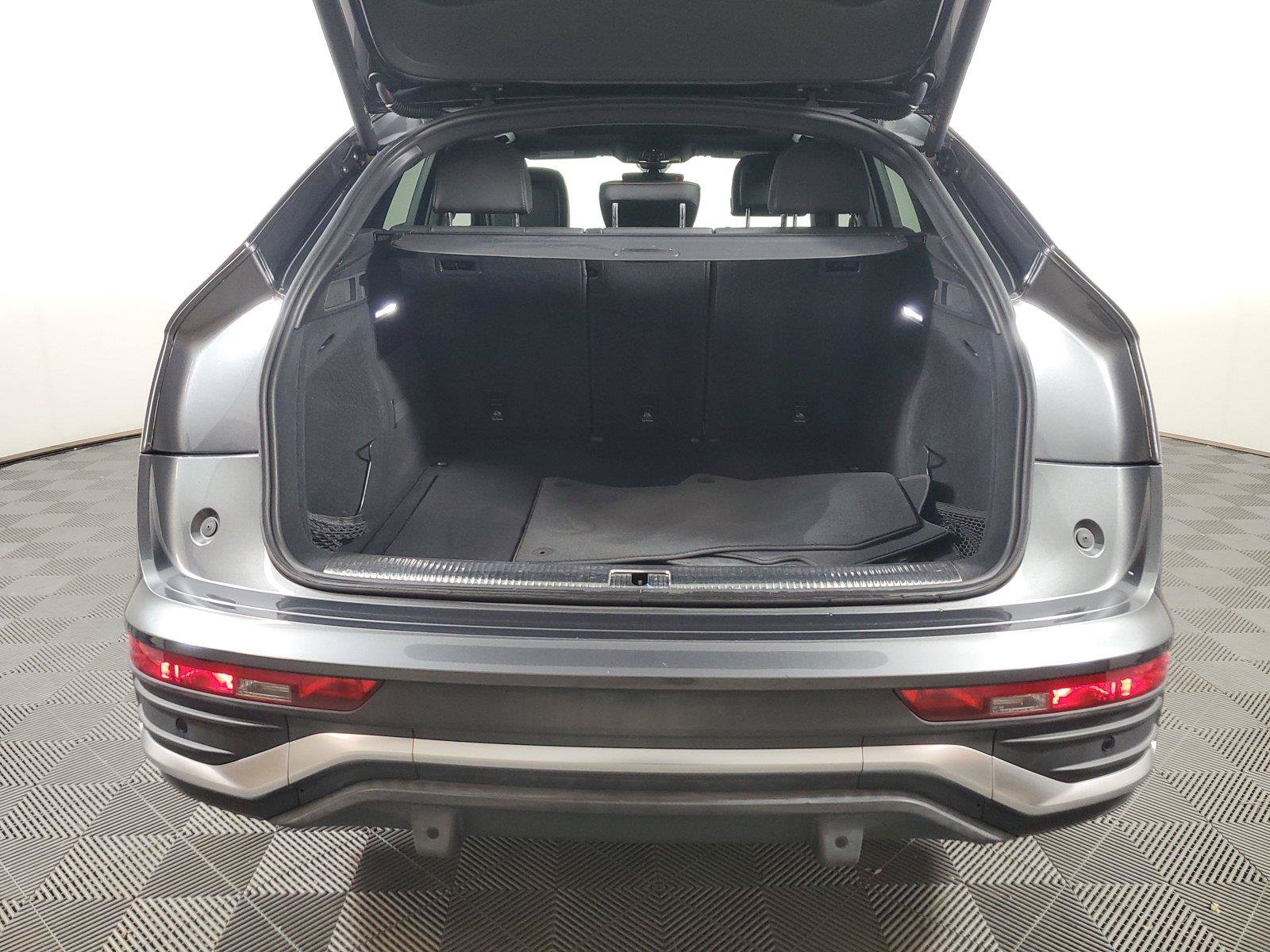 Used 2022 Audi Q5 2.0T Premium Plus AWD/4WD image 9