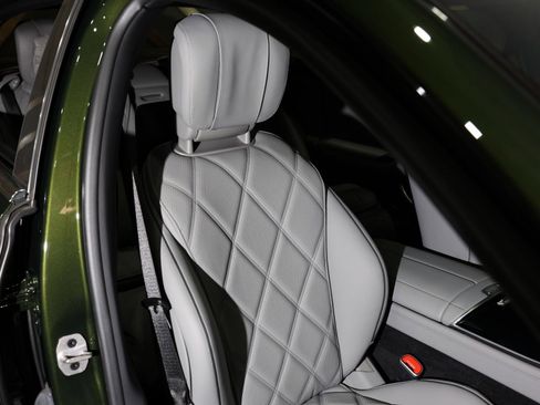 Used 2024 Mercedes-Benz Maybach S 680 4MATIC image 47