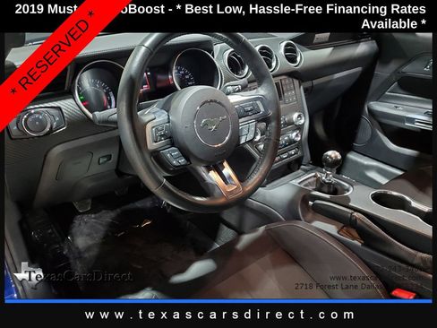 Used 2019 Ford Mustang Coupe image 7